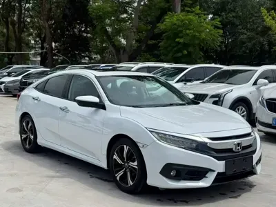 Honda Civic 2018, 120000 км, за 56000 CNY