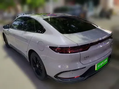 BYD Han 2025, 40000 км, за 116591.97 CNY