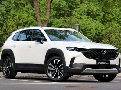 Mazda CX-50 Xingye 2023, 8700 км, за 128800 CNY
