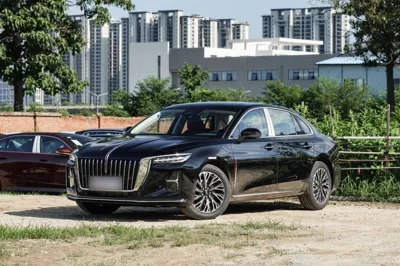 Hongqi H5 · 2025 год
