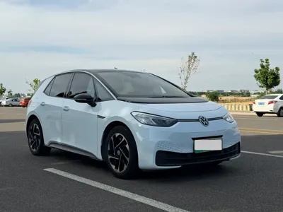 Volkswagen ID.3 2023, 50000 км, за 78800 CNY