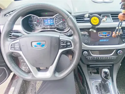 Geely Emgrand 2017, 102800 км, за 21700 CNY - фото 12