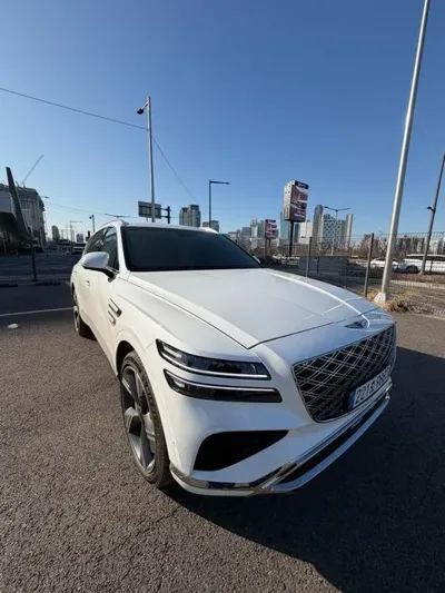 Genesis GV80 2024, 24000 км, за 30020000 KRW