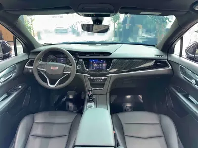Cadillac XT6 2021, 65000 км, за 153000 CNY