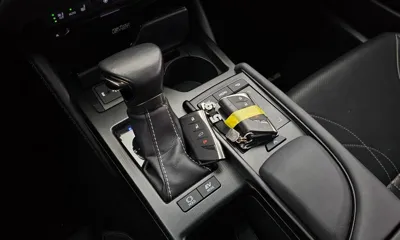 Lexus ES 2019, 115356 км, за 35000000 KRW - фото 9
