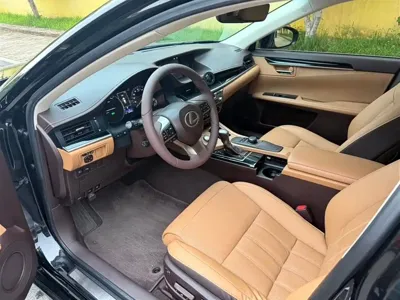 Lexus ES 2017, 130000 км, за 125800 CNY - фото 7