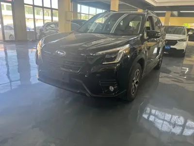 Subaru Forester 2023, 34000 км, за 199800 CNY - фото 1