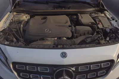 Mercedes-Benz GLA 2018, 71300 км, за 78103.92 CNY - фото 21