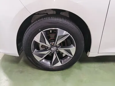 GAC Motor Trumpchi M6 2023, 5800 км, за 84400 CNY - фото 23