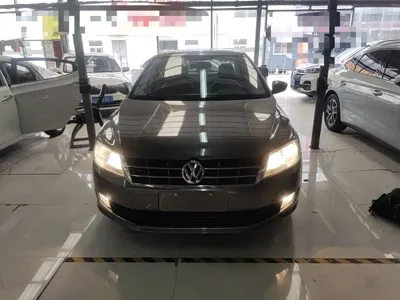 Volkswagen Lavida 2014, 138900 км, за 20900 CNY - фото 3
