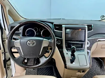 Toyota Alphard 2016, 130000 км, за 143800 CNY - фото 19