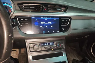 Geely Auto Emgrand 2019, 62600 км, за 33862.67 CNY - фото 10