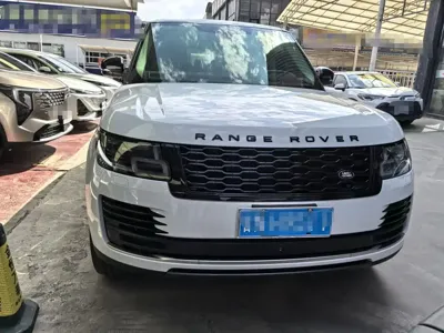 Land Rover Range Rover 2018, 152000 км, за 468000 CNY