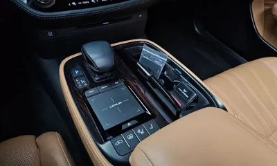 Lexus LS 2022, 48100 км, за 69900000 KRW - фото 9