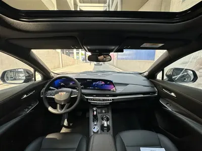 Cadillac XT4 2024, 13000 км, за 138000 CNY - фото 11