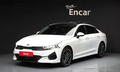 Kia K5 · 2020 год