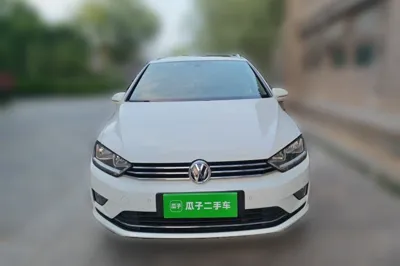 Volkswagen Golf Sportsvan 2016, 67500 км, за 55709.36 CNY