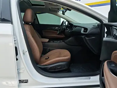 Buick Regal 2022, 33000 км, за 72800 CNY - фото 8