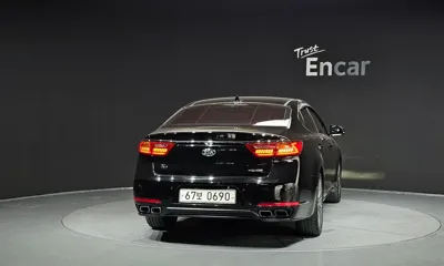 Kia K7 2016, 169640 км, за 7000000 KRW