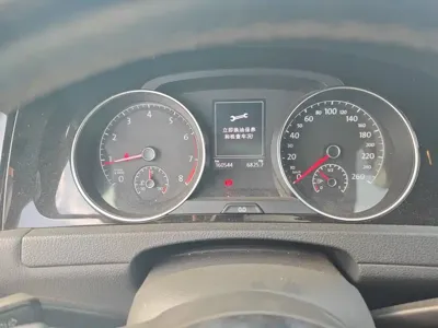 Volkswagen Golf 2017, 160500 км, за 50400 CNY - фото 8