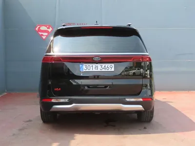 Kia Canival 2021, 139671 км, за 22000000 KRW