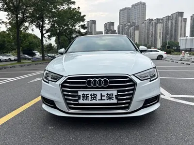 Audi A3 2020, 120000 км, за 56000 CNY