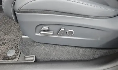 Tesla Model Y 2026, 603 км, за 73900000 KRW - фото 29