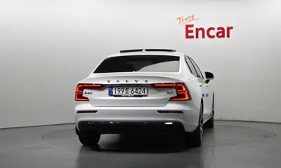 Volvo S60 2023, 21009 км, за 28900000 KRW - фото 4