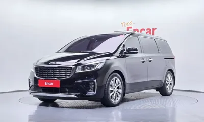 Kia Canival · 2019 год