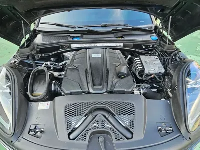 Porsche Macan 2023, 8866 км, за 88990000 KRW - фото 9