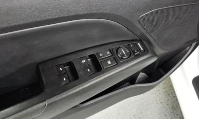 Hyundai Avante 2018, 125110 км, за 8800000 KRW - фото 18