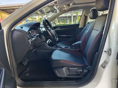 Volkswagen Bora 2019, 83000 км, за 41800 CNY - фото 11