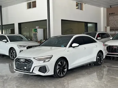 Audi A3 · 2023 год