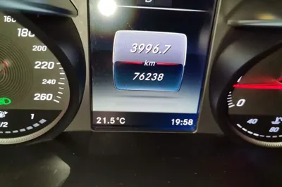 Mercedes-Benz GLC 2017, 76200 км, за 134256.8 CNY - фото 13