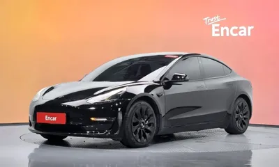 Tesla Model 3 · 2021 год