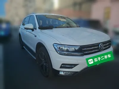 Volkswagen Tiguan L 2019, 80800 км, за 83537.42 CNY