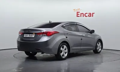 Hyundai Avante 2013, 71696 км, за 4500000 KRW