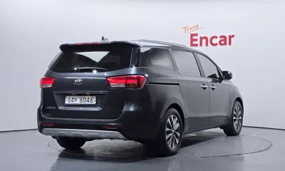 Kia Canival 2016, 126256 км, за 10800000 KRW