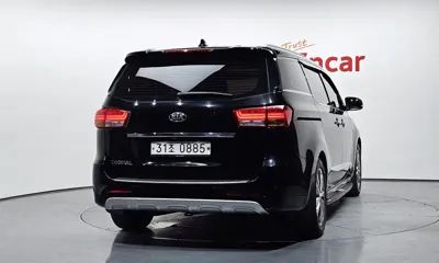 Kia Canival 2016, 184954 км, за 8900000 KRW - фото 4