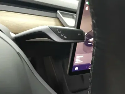 Tesla Model Y 2022, 61300 км, за 163200 CNY - фото 14