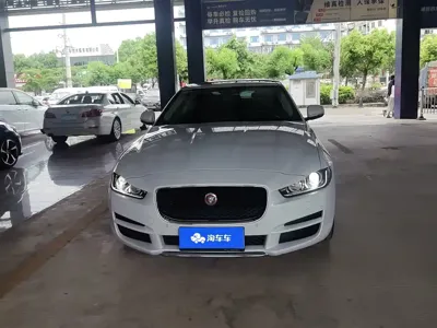 Jaguar XEL 2018, 64000 км, за 73000 CNY