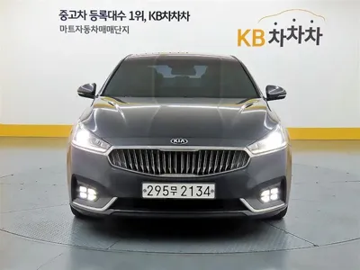 Kia K7 2016, 200593 км, за 8000000 KRW