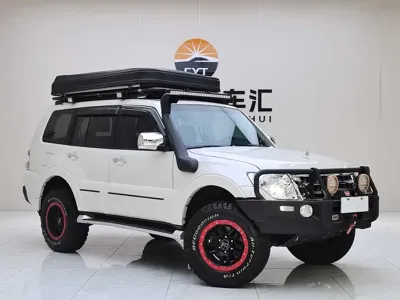 Mitsubishi Pajero (Import) 2019, 82000 км, за 149800 CNY - фото 3