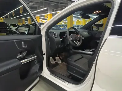 Mercedes-Benz GLA 2021, 44700 км, за 107300 CNY - фото 16