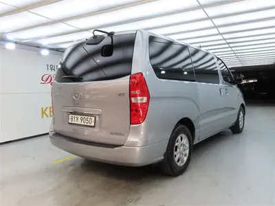 Hyundai Starex 2015, 169530 км, за 6500000 KRW - фото 2