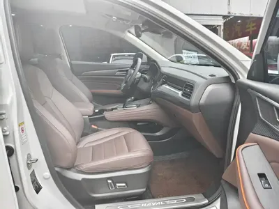 Haval F7 2020, 66500 км, за 40800 CNY - фото 6