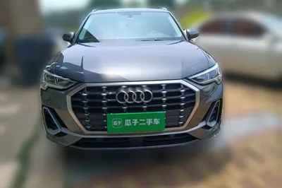 Audi Q3 2021, 61000 км, за 108733.52 CNY