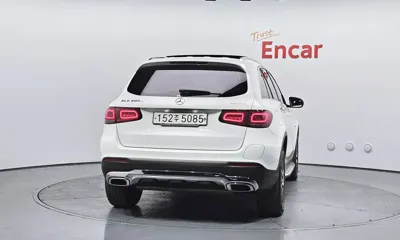 Mercedes-Benz GLC-Class 2021, 69674 км, за 38500000 KRW