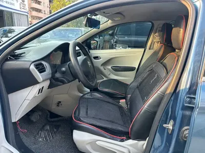 Citroen Elysee 2013, 170000 км, за 9800 CNY