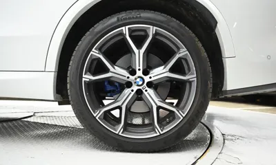 BMW X5 2025, 31616 км, за 98900000 KRW - фото 5